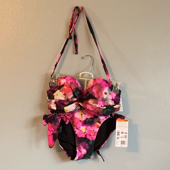 Women Owned Other - Women Owned NWT bikini. M